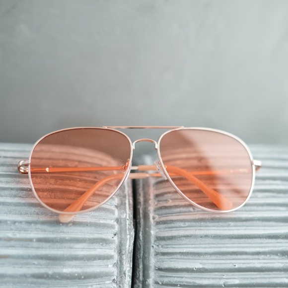 Colored Lens Aviator Sunglasses - Picture 5 of 6